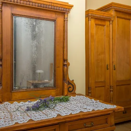 Ivana 1903 * Crikvenica