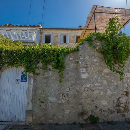 Villa Ivana 1903 *